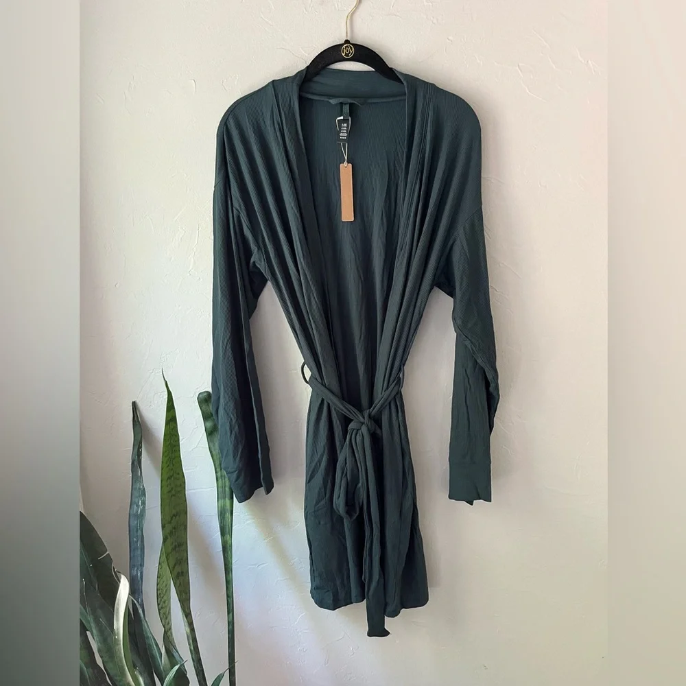 ✨SKIMS SOFT LOUNGE ROBE CYPRESS XL - Picture 1 of 7